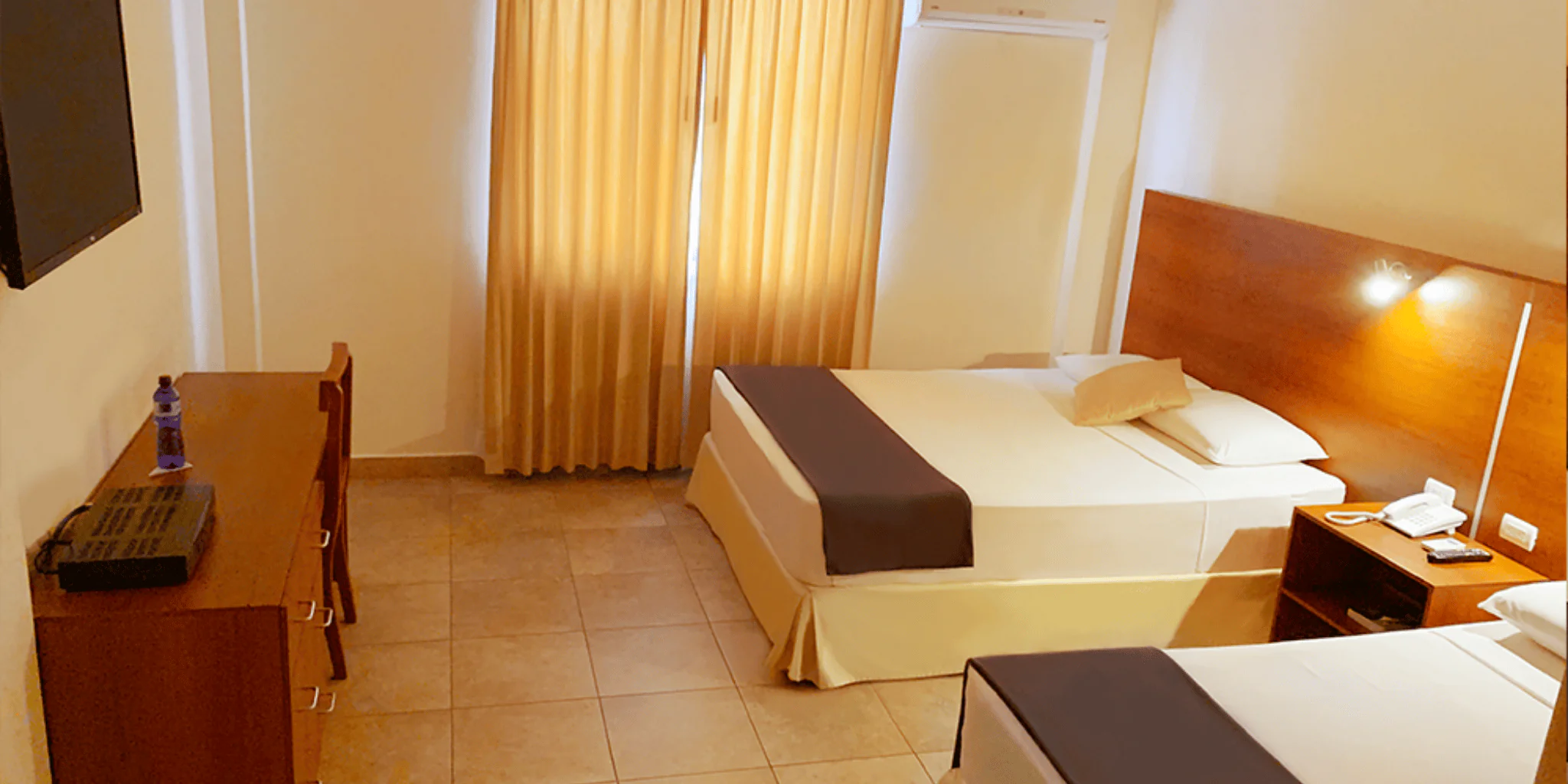 Hotel Palmira Inn